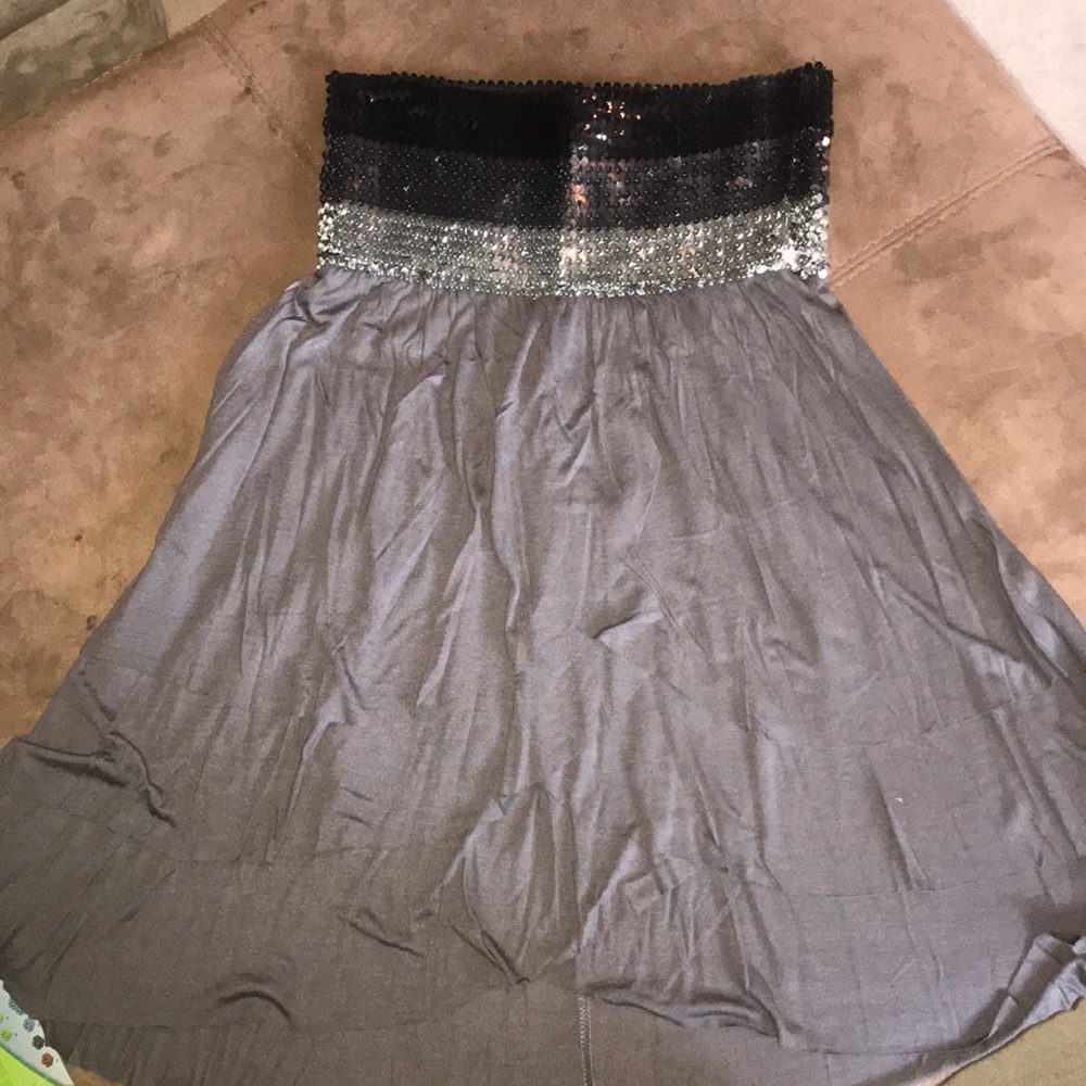 Sequin Strapless Dress 👗